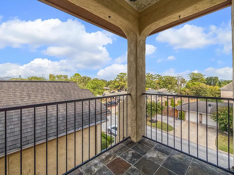 3614 Lancashire Ln — Photo 30