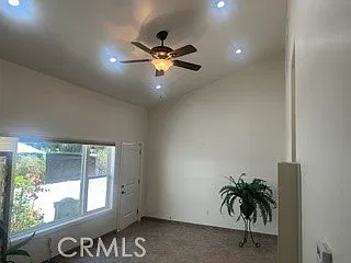 2 bed, 600 sqft, $3,500 — Photo 2