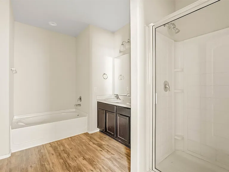 18025 Atwood Mill Dr — Photo 23