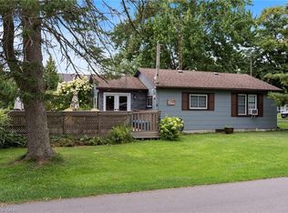 10 Ridgewood Dr, Norfolk County, ON N0E1T0