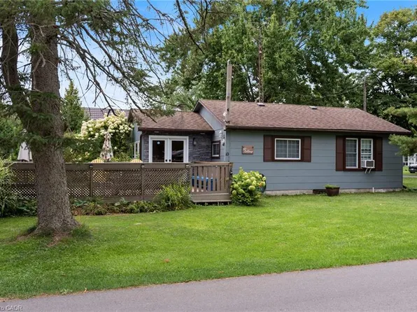 10 Ridgewood Dr, Norfolk County, ON N0E 1T0