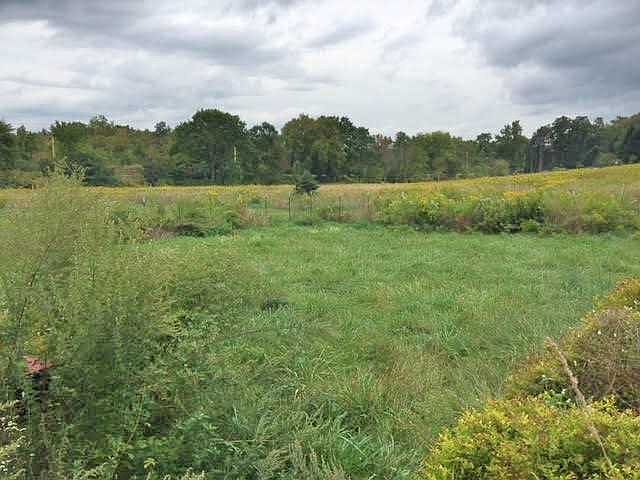 2nd image of 1050 Old Route 22