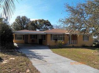 403 S Dixie Dr, Howey In The Hills, FL 34737