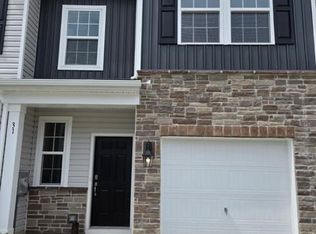 31 Whaler Dr, Runnemede, NJ 08078