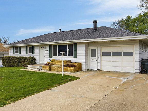 2nd image of 2916 Schultz Dr NW
