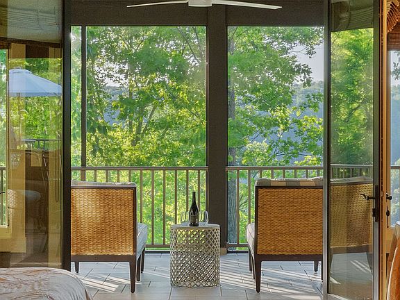 27th image of 415 Summer Breeze Dr