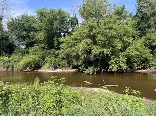 1202 N Rapids Rd, Manitowoc, WI 54220