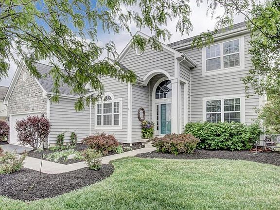 3rd image of 6194 Parkmeadow Ln