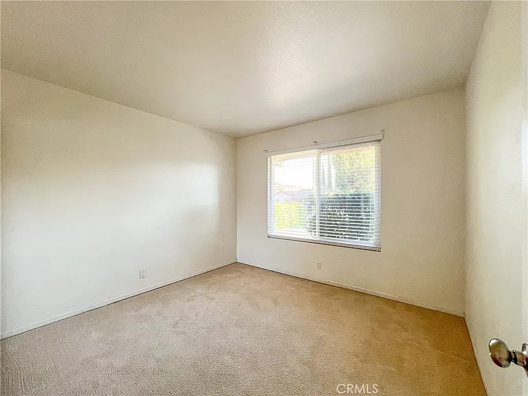 1359 Calle De Oro — Photo 14