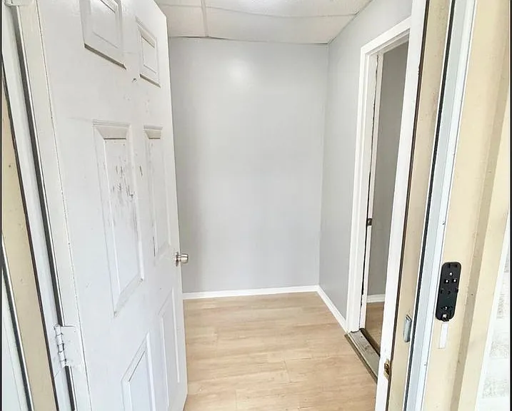 37-41 Mason Avenue — Photo 10