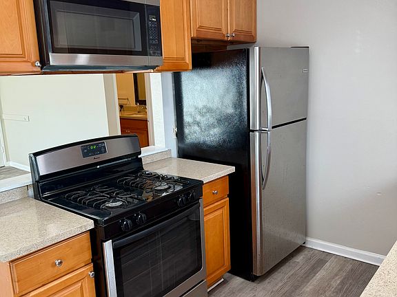 4th image of 7138 Westview Pl #C