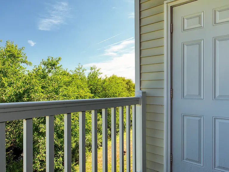 Summer Station Apartments Where Comfort Meets Coastal Living — Photo 135