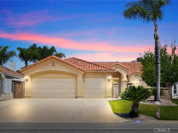 23204 Continental Dr, Canyon Lake, CA 92587