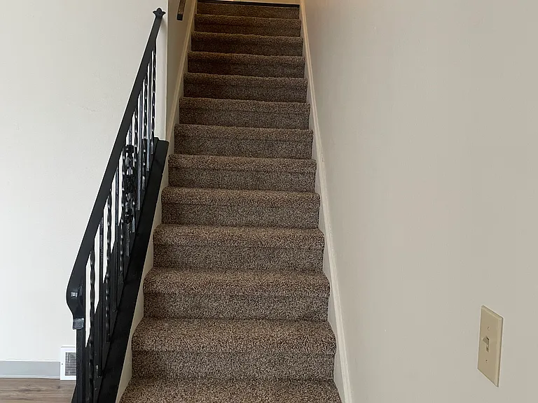 Parker Place — Photo 10