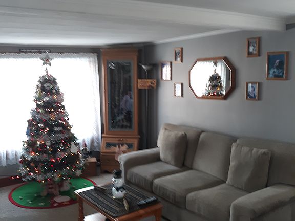 4th image of 1105 Greene St