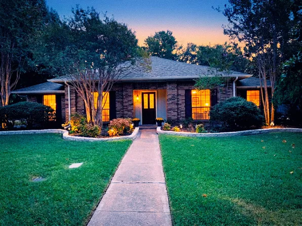 1714 Cornwall Ln, Sachse, TX 75048