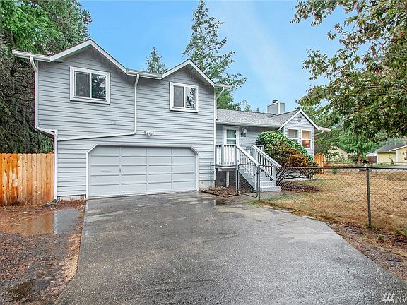 2nd image of 20 E Birch Pl