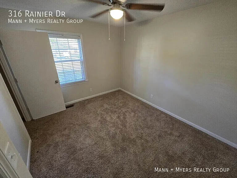 316 Rainier Dr — Photo 35