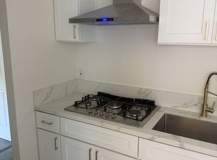 1201 E 20th St #1203, Los Angeles, CA 90011