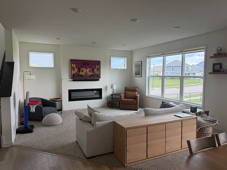 1903 Sparrow Dr — Photo 9