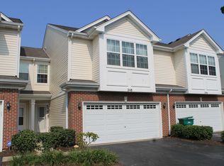248 S Oak Creek Ln, Romeoville, IL 60446