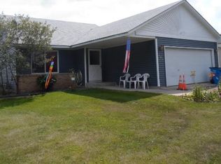 135 Ferndale Dr S, Braham, MN 55006