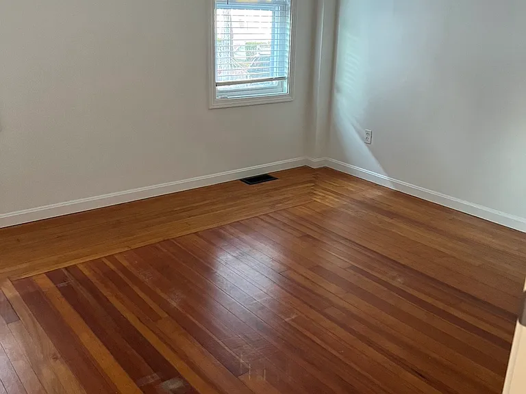 82 Atlantic St #1 — Photo 6