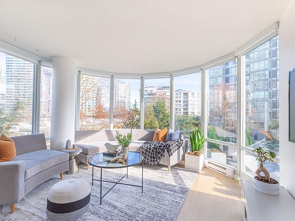4th image of 1067 Marinaside Cres #507