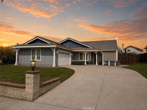 20096 Fallen Leaf Dr, Perris, CA 92570