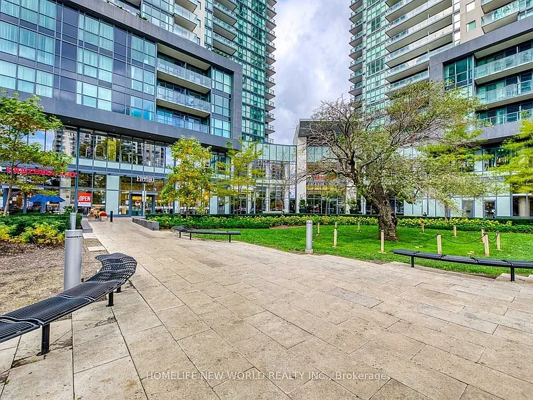 5168 Yonge St #1902 — Photo 5