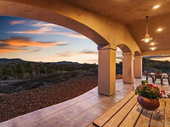 19577 Oak Mountain Rd, Ramona, CA 92065