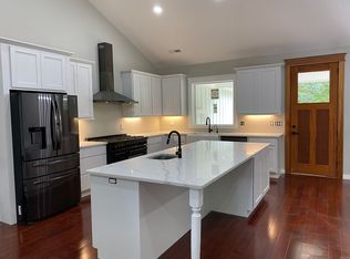 190 Deer Ridge Ln, Gilbertsville, KY 42044