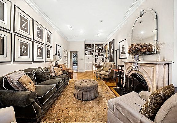 4th image of 233 E 35th St #2