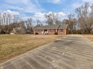 31073 Peachtree Ave, Sedley, VA 23878