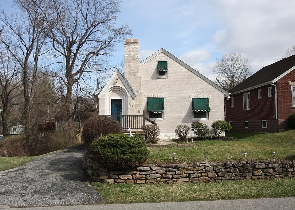 1st image of 230 Green Oak Dr
