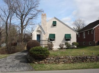 230 Green Oak Dr, Huntington, WV 25705