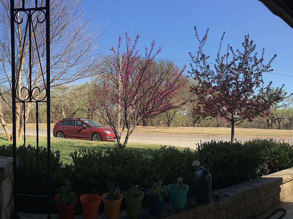 2nd image of 1643 N Ferrell Dr
