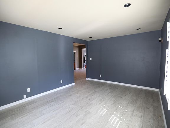 2nd image of 364 N 19th St