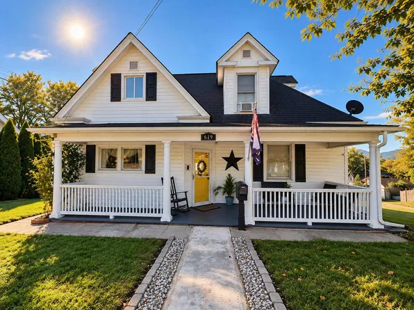 619 Mountain Ave SE, Roanoke, VA 24013