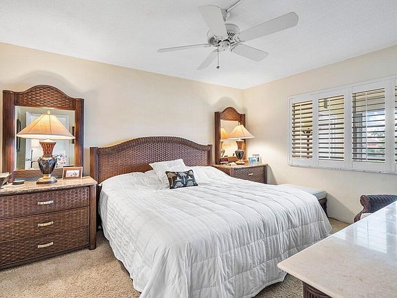 3rd image of 3301 Spanish Trl APT 303