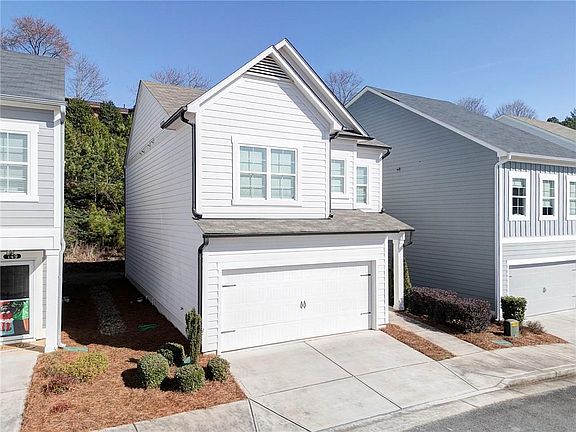 2nd image of 147 Millers Ln