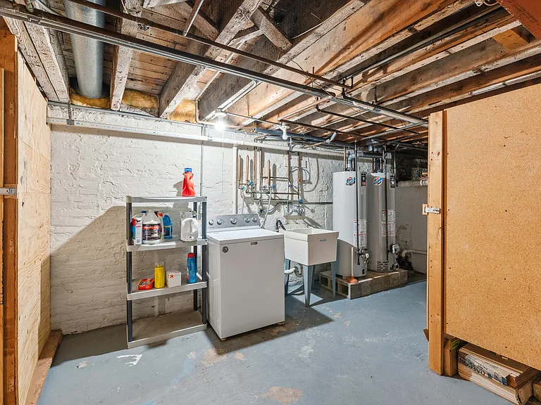 1740 N Arlington Pl #A — Photo 17