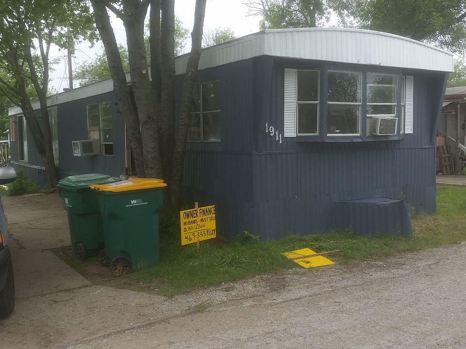 1st image of 1911 Ash St