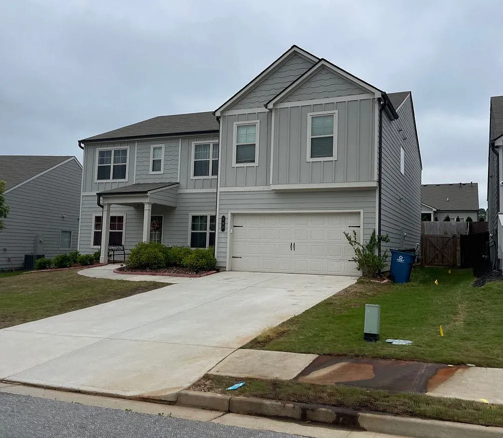 103 Creekside Bluff Way photo 1