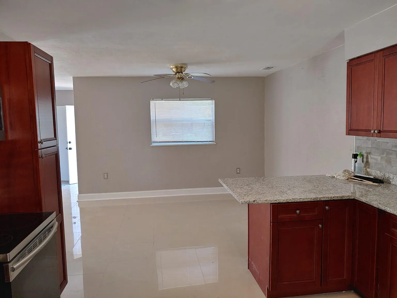 10705 N Waterhole Pl — Photo 3