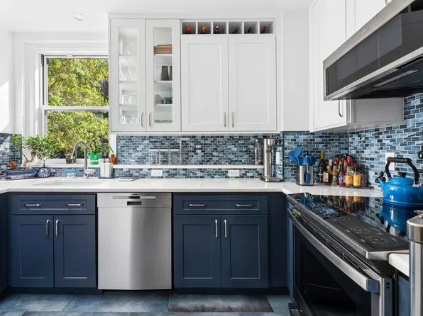 245 W 104th St APT 2F, New York, NY 10025