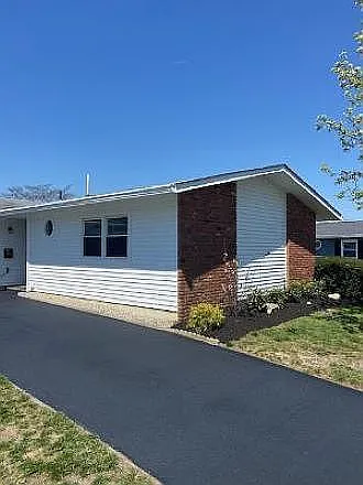 28 Watkins Rd photo 1