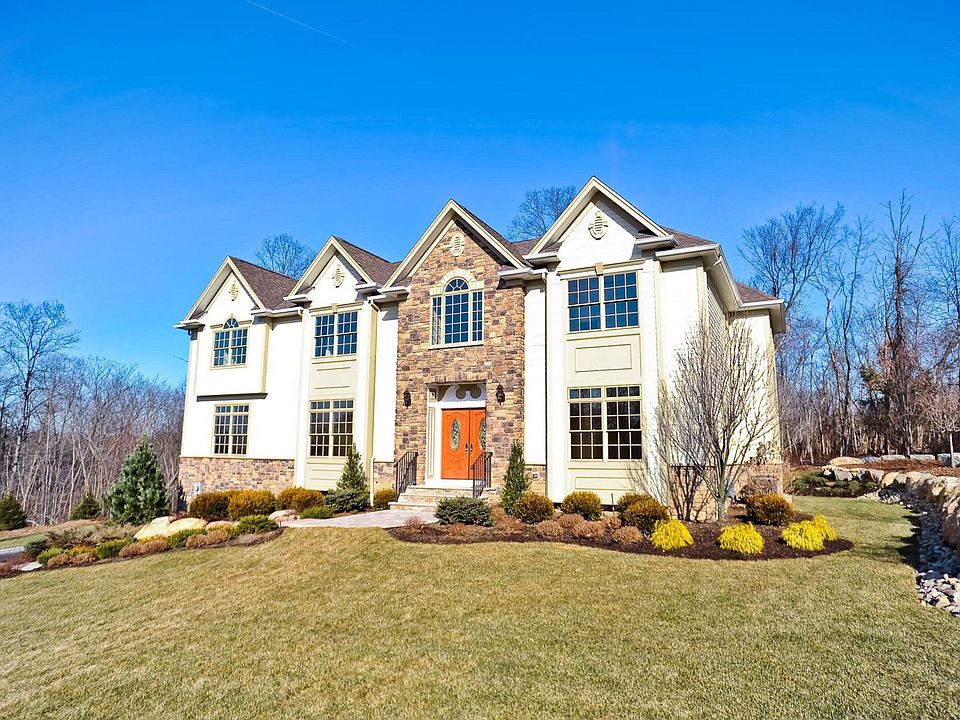 FABULOUS NEW  COLONIAL, just completed