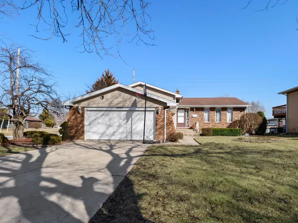 7847 Frederick Ave, Munster, IN 46321