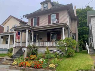 28 W Chester St, Kingston, NY 12401